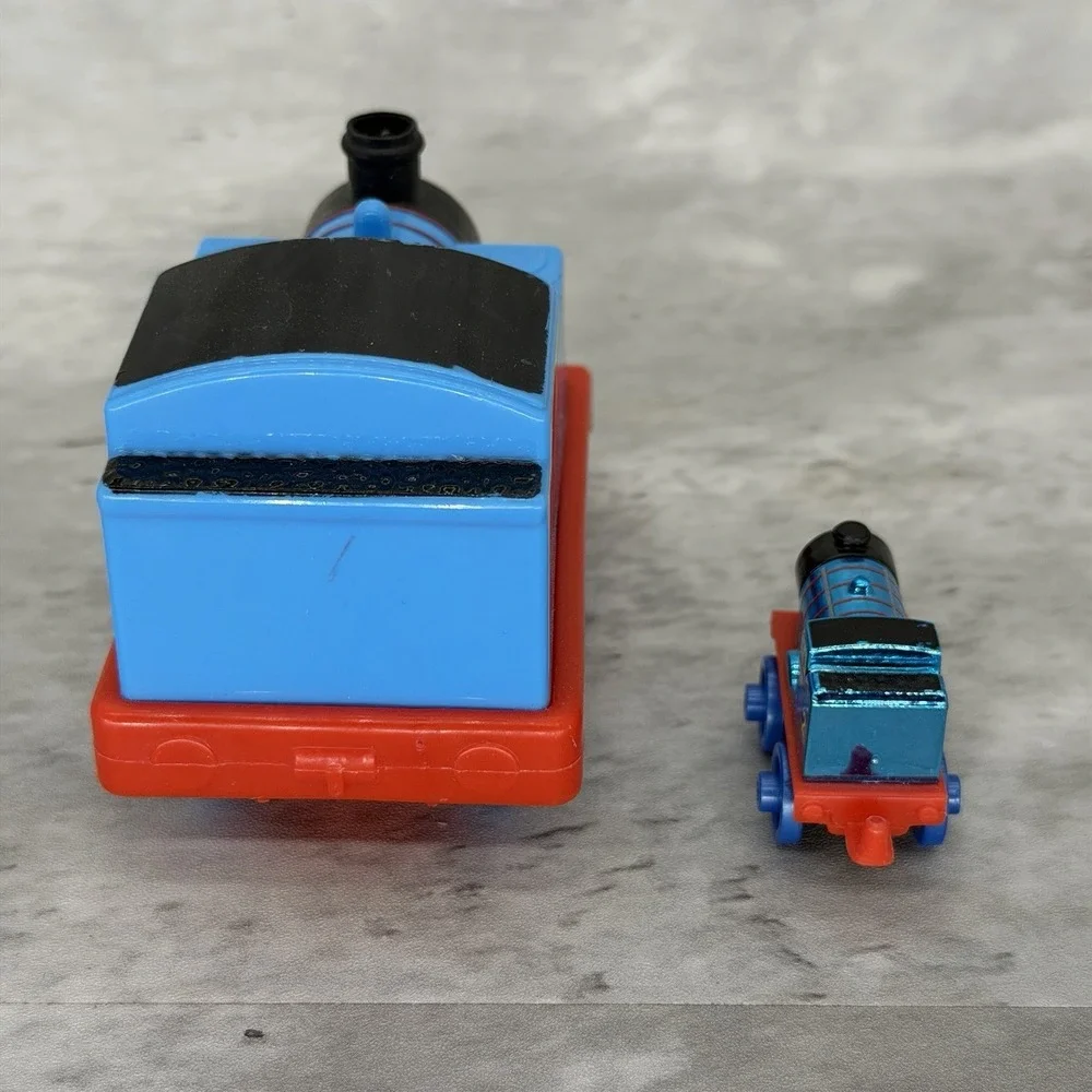 Thomas & Friends Thomas #1 Blue Train Engine Toy Figure Small Plastic Lot Of 2